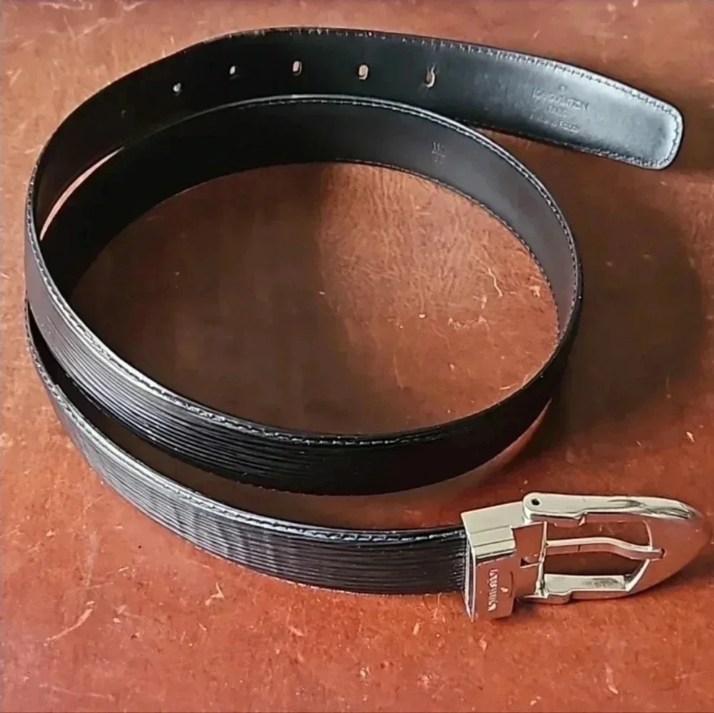 Louis Vuitton Saintulle Noir Epi Belt 104cm Fits Size 31 - 36 - Pre-owned